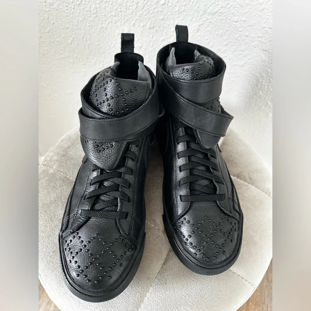 Nike Blazer Twist Mid Trainers Leather Black Size 7